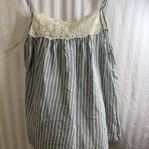 Vintage Irving & Fine Striped  Top with Crochet detail on Top Blue/Grey With - Picture 6 of 6